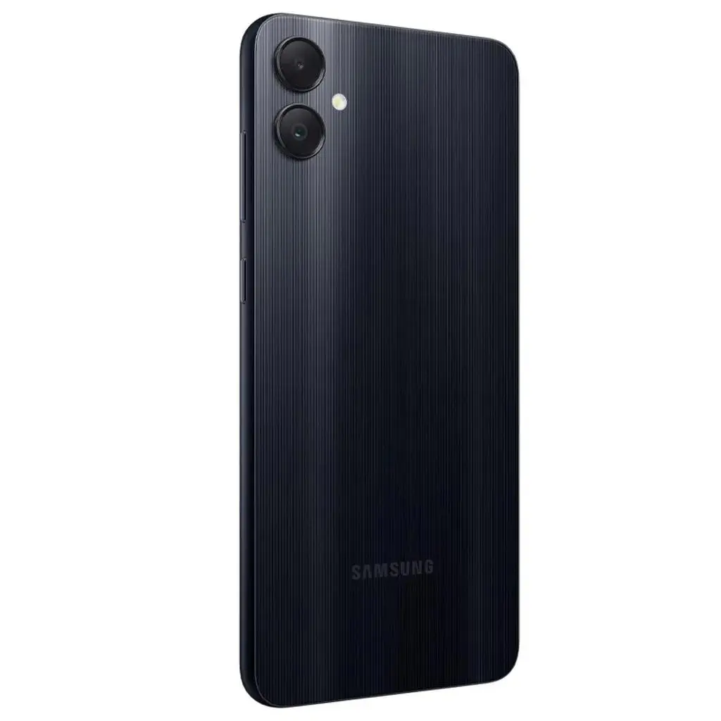 گوشی موبایل سامسونگ مدل Galaxy A05 دو سیم کارت ظرفیت 64 گیگابایت و رم 4 گیگابایت به همراه شارژر سامسونگ - تصویر 4